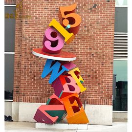 nubmer with letter sculptures