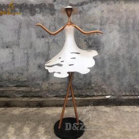 abstract statue for decor stainless steel sculpture a lady with the umbrella DZM 051