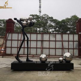 walking man with balls stainless steel statue outdoor decor DZM 106