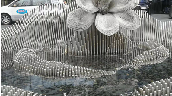 metal wire lotus water fountain sculpture for water pool decor