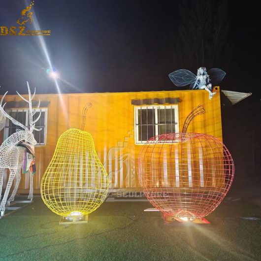 stainless steel wire frame sculpture with light for sale DZM 1150 (1)