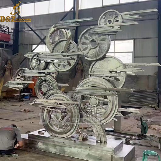 stainless steel abstract wheels in sculpture art modern Symbolic of the wheels of the times DZM 1207 (1)