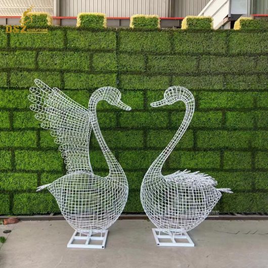 stainless steel wire animals sculpture art modern white wire sculpture for sale DZM 1240