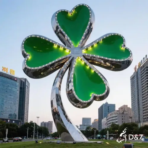 Large Metal Clover Sculpture | Four-leaf Clover Landmark DZN214-4