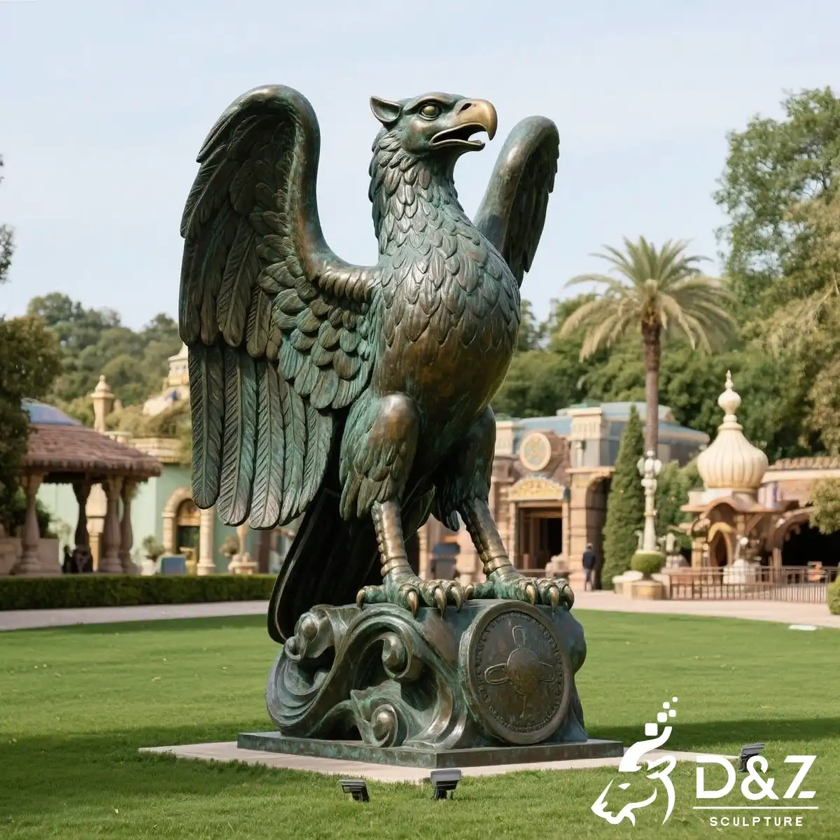 Large Outdoor Animal Statue: 20 Large Statues for Public Spaces-5