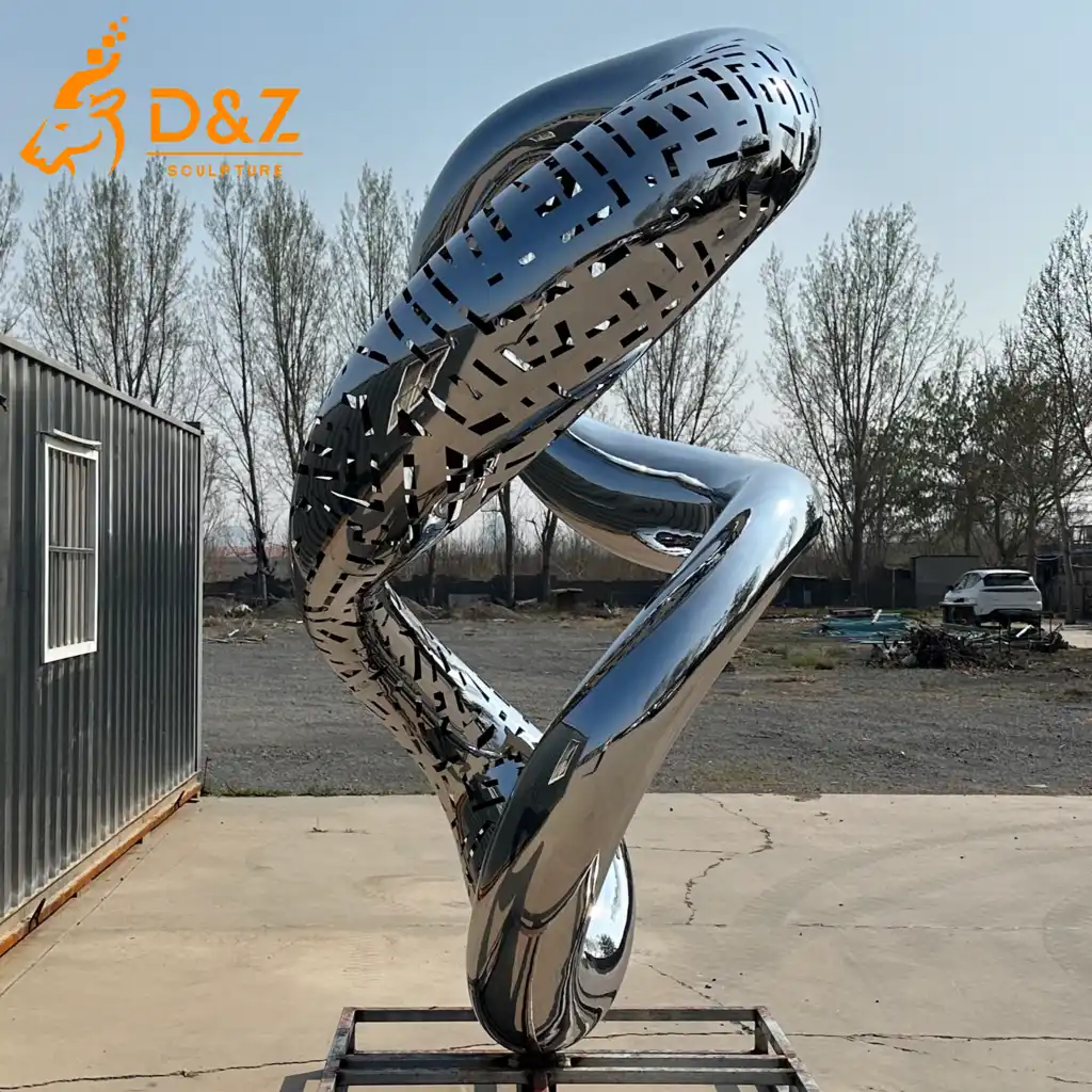 Abstract Metal Hollow Mobius Ring Sculpture Ornaments DZN590-3 Abstract Metal Hollow Mobius Ring Sculpture Ornaments DZN590-3