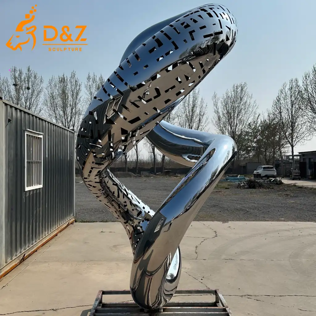 Abstract Metal Hollow Mobius Ring Sculpture Ornaments DZN590-6 Abstract Metal Hollow Mobius Ring Sculpture Ornaments DZN590-6