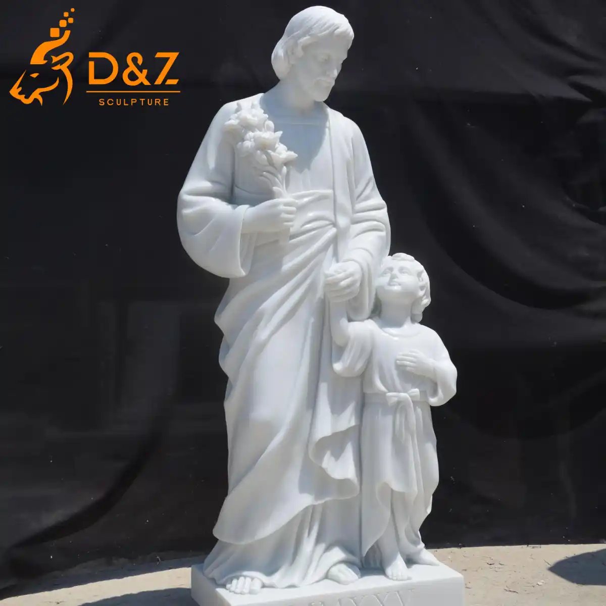 25 Sacred Outdoor Catholic Garden Statues for Faith & Blessing-13