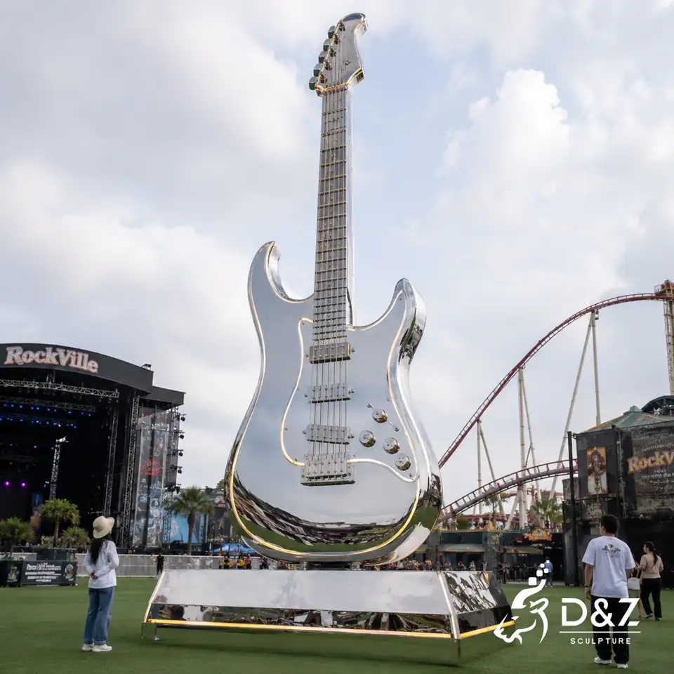 Metal Guitar Sculpture | Giant Stainless Steel Guitar Art Installation 3 Metal Guitar Sculpture | Giant Stainless Steel Guitar Art Installation 3